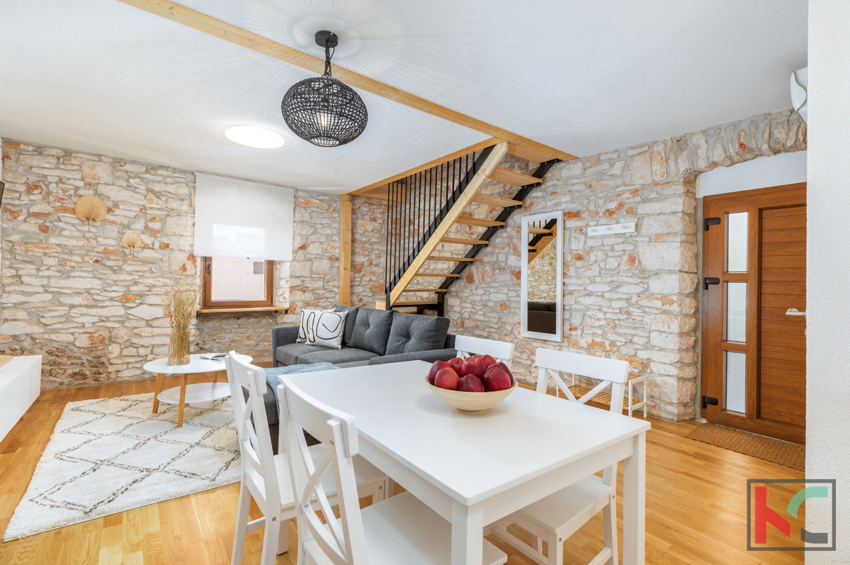 Istria, Ližnjan, Šišan, casa in pietra ristrutturata, #vendita