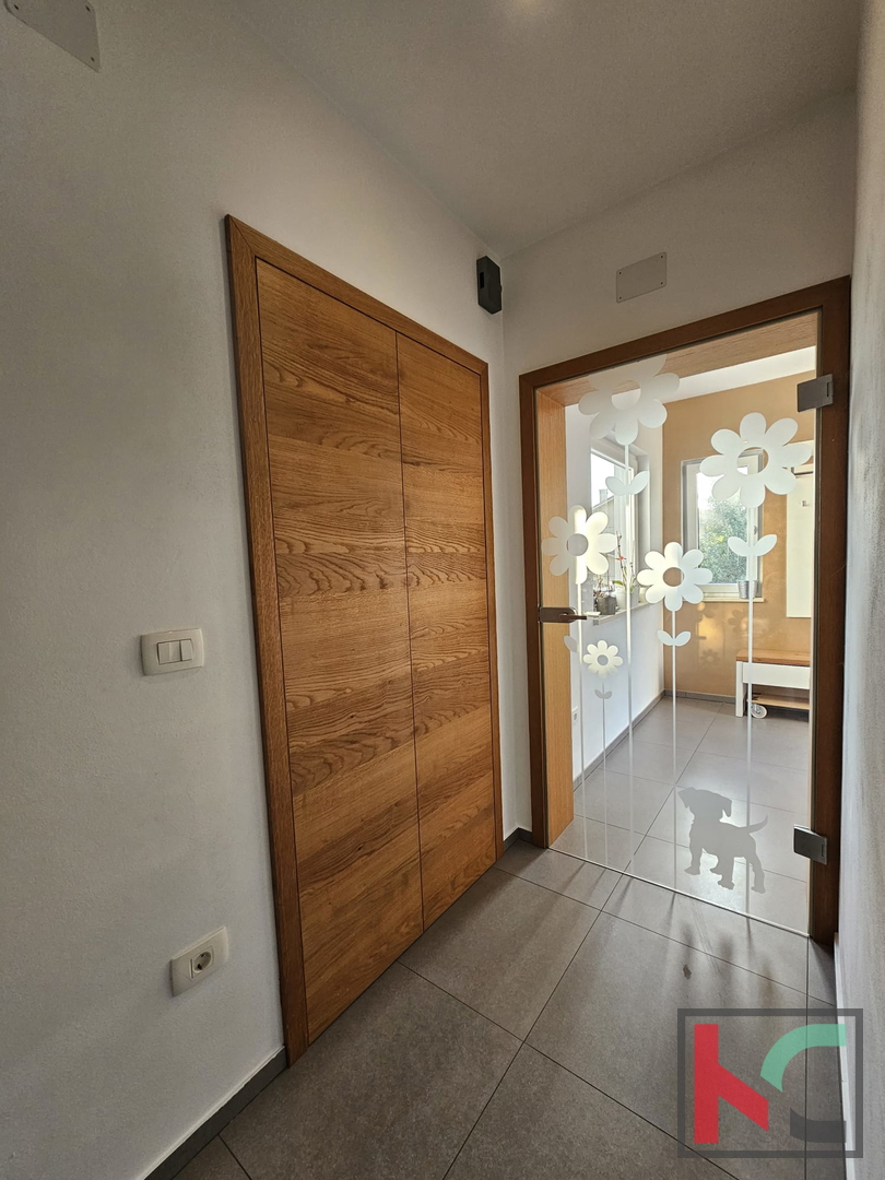 PULA, VILLA FAMILIARE CON PISCINA IN ZONA TRANQUILLA DELLA CITTÀ #VENDITA