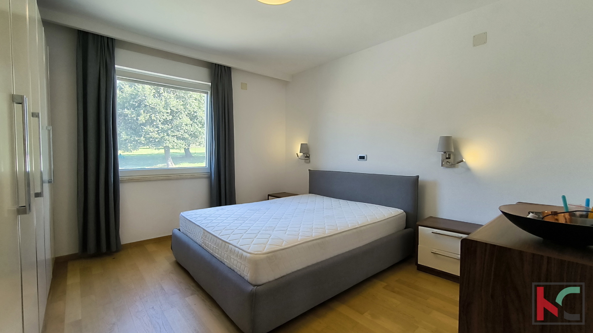 PULA, VILLA FAMILIARE CON PISCINA IN ZONA TRANQUILLA DELLA CITTÀ #VENDITA