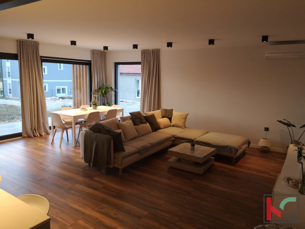 ISTRA, POREČ, PUTINI, VILLA INDIPENDENTE 117,52 m2, #VENDITA