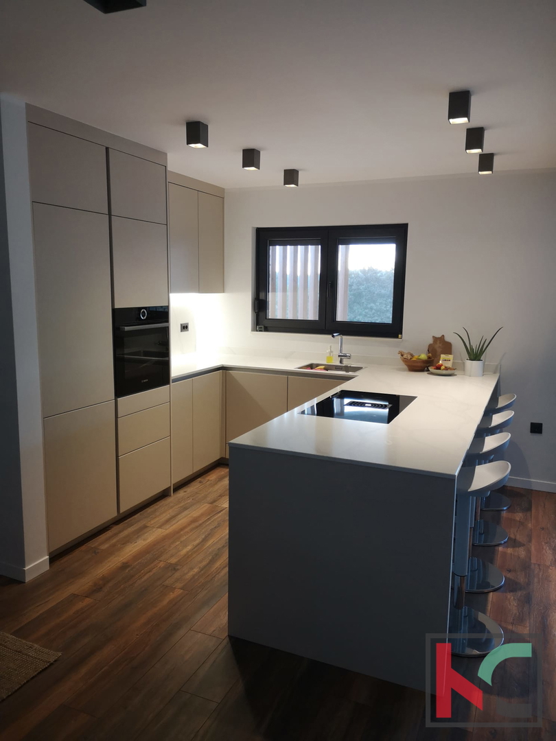 ISTRA, POREČ, PUTINI, VILLA INDIPENDENTE 117,52 m2, #VENDITA