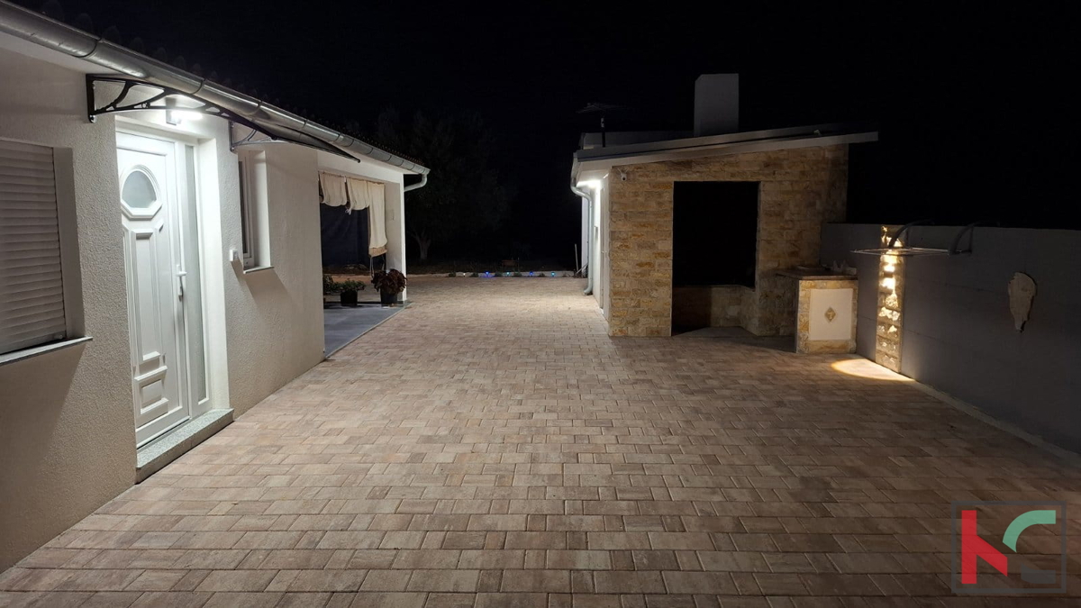 Šišan, casa indipendente di 101 m2 su una superficie di 1104 m2, posizione tranquilla, buon investimento #vendita