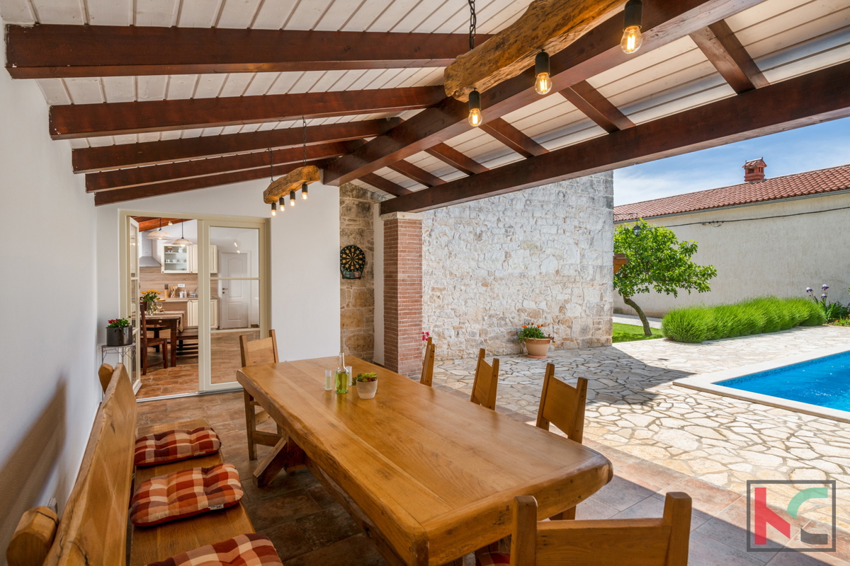 ISTRA, KRNICA – VILLA MODERNA CON 4 CAMERE DA LETTO, PISCINA RISCALDATA, GIARDINO CURATO, #VENDITA