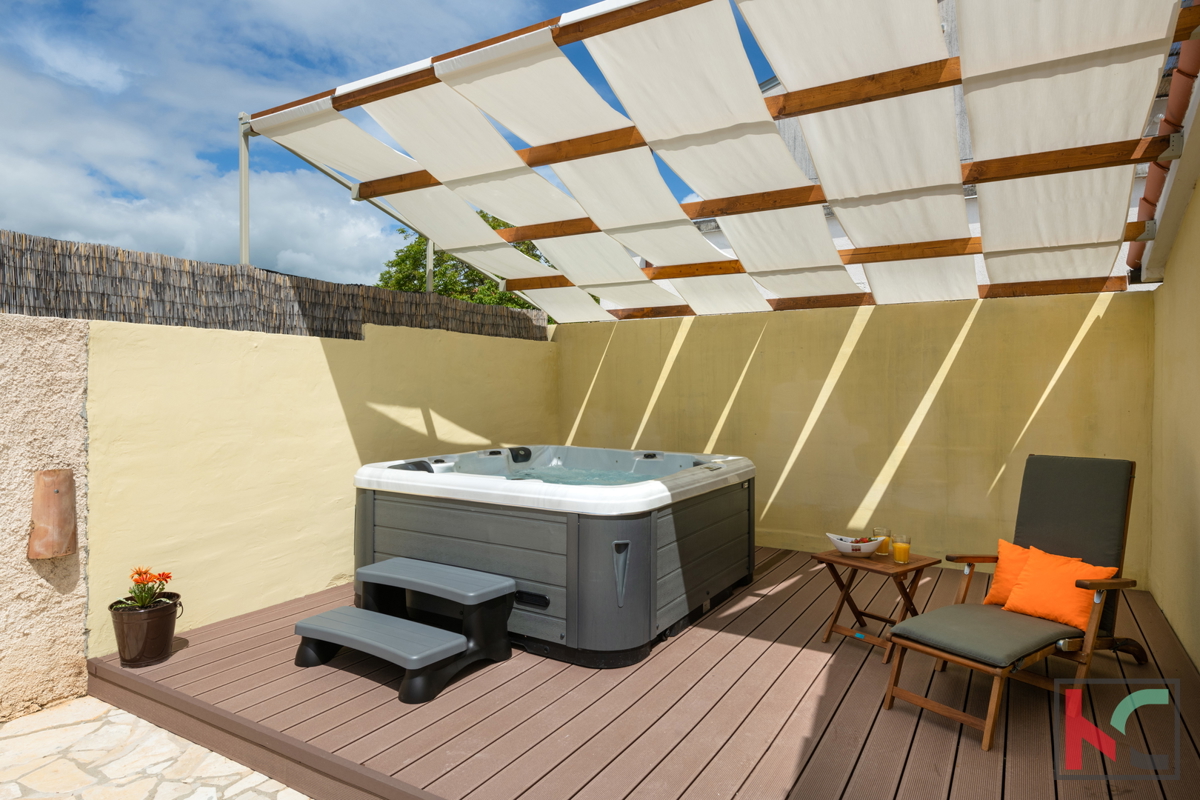 ISTRA, KRNICA – VILLA MODERNA CON 4 CAMERE DA LETTO, PISCINA RISCALDATA, GIARDINO CURATO, #VENDITA