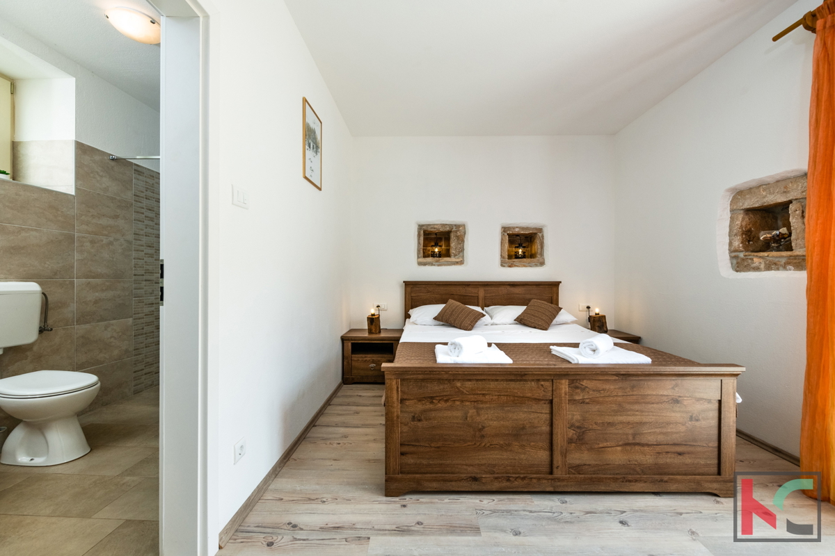 ISTRA, KRNICA – VILLA MODERNA CON 4 CAMERE DA LETTO, PISCINA RISCALDATA, GIARDINO CURATO, #VENDITA