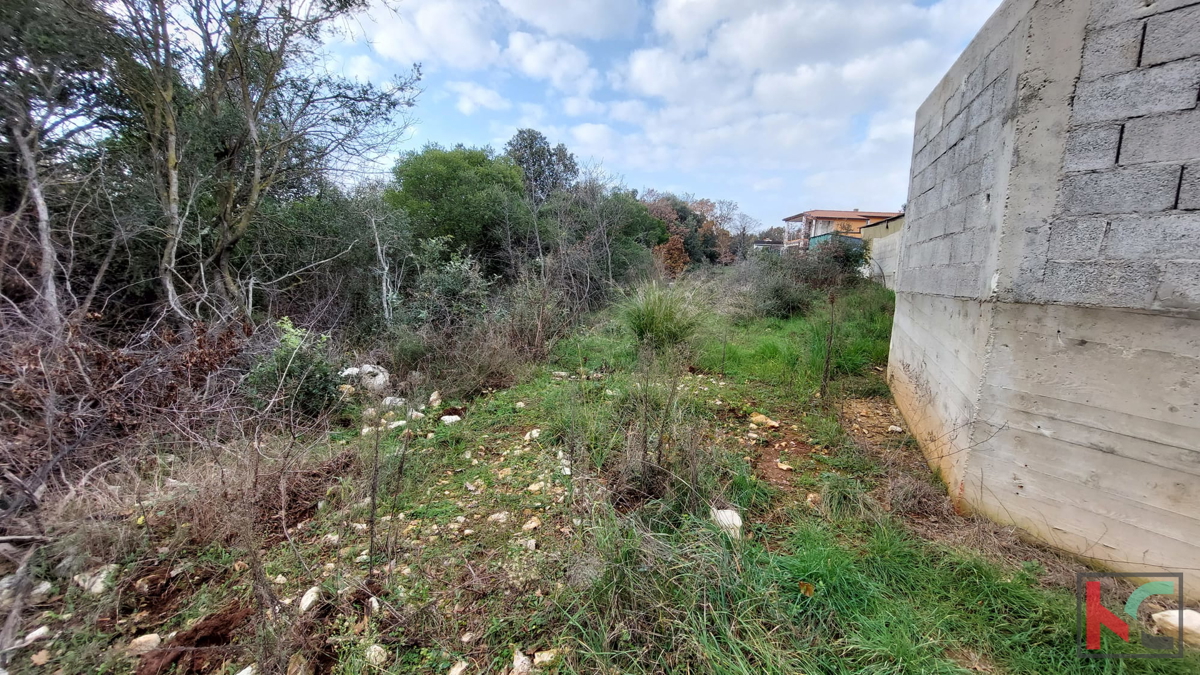 Istria, Peruški, terreni di costruzione 1345 m2, #prodaja