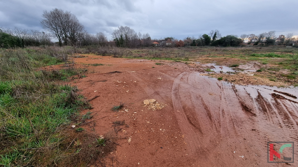 Istria, Loborika, terreno edificabile e agricolo 2747m2