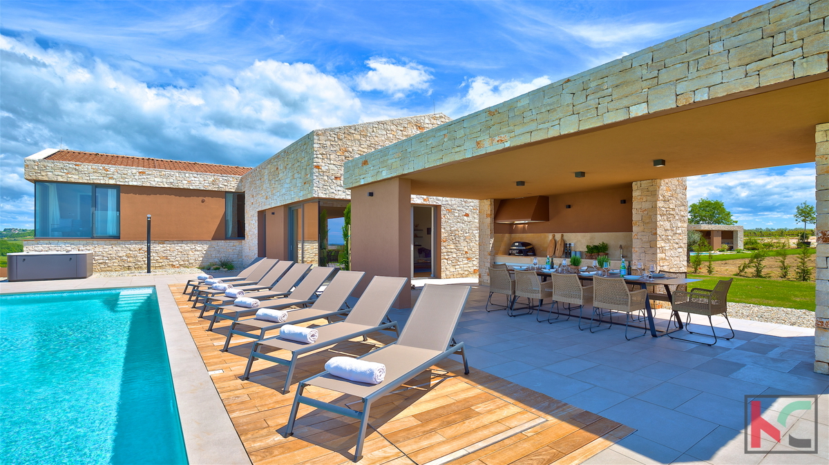 Istria, Verteneglio, villa di lusso 324m2 con vista idilliaca
