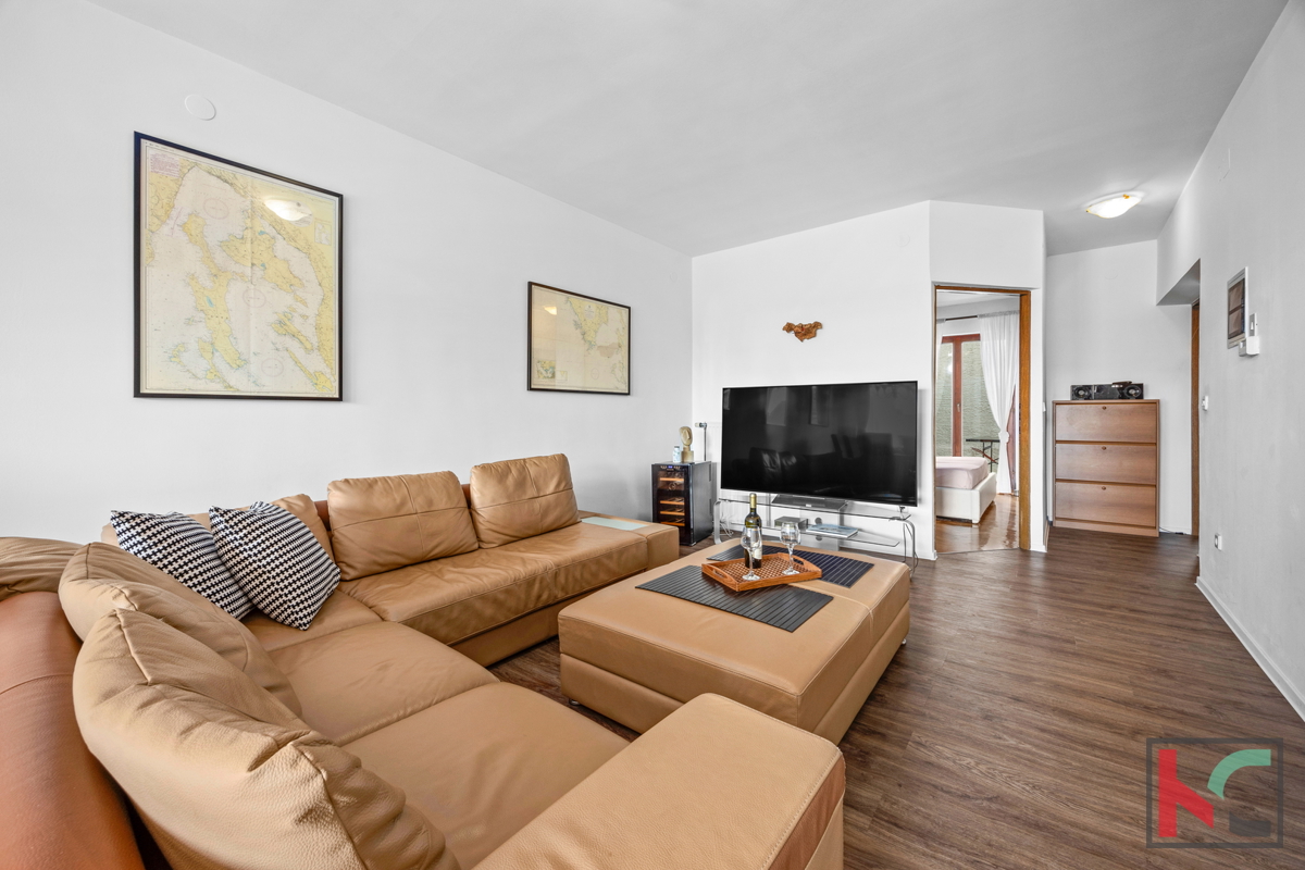 PULA, VERUDA PORAT, SPAZIOSO APPARTAMENTO TRILOCALE, 84,57 M2, #IN VENDITA