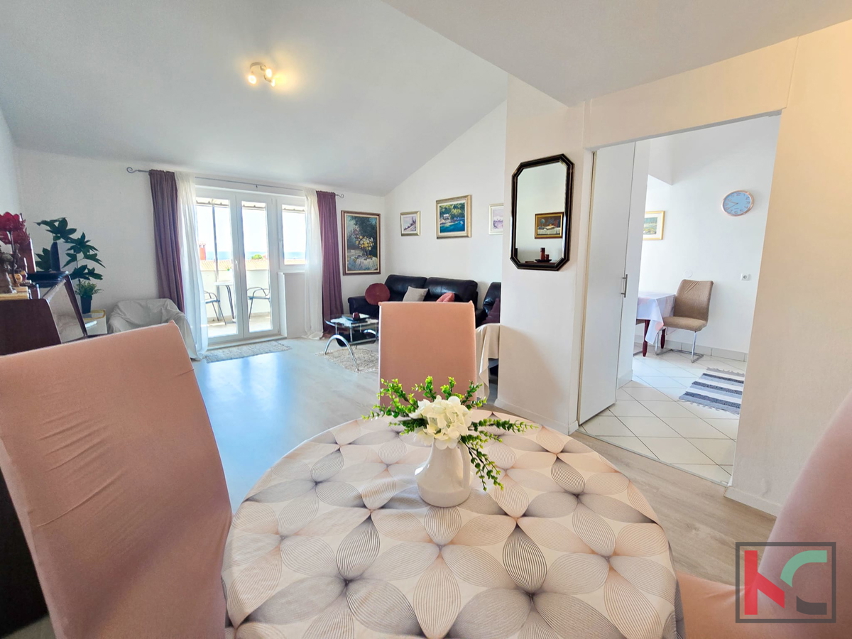 ISTRIA, PARENZO, APPARTAMENTO, BALCONE, VISTA SUL MARE E SULLA CITTÀ DI PARENZO, #IN VENDITA