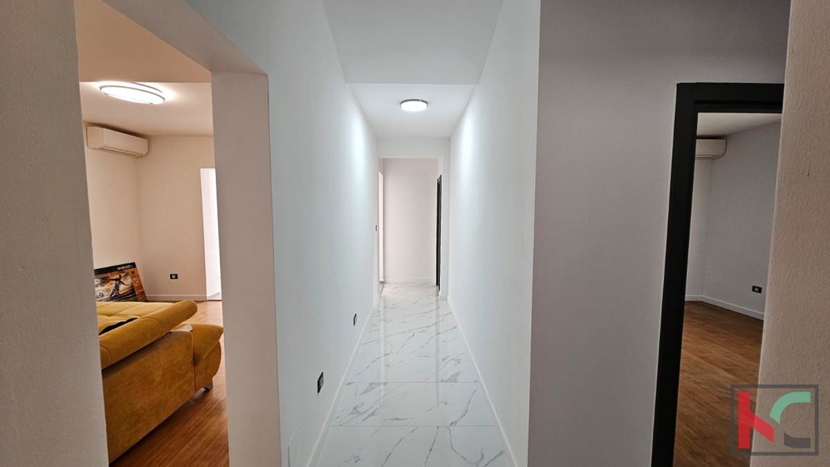 Istria, Pola, Vidikovac, attico 96,34m2, non lontano dal centro città e spiagge ben tenute