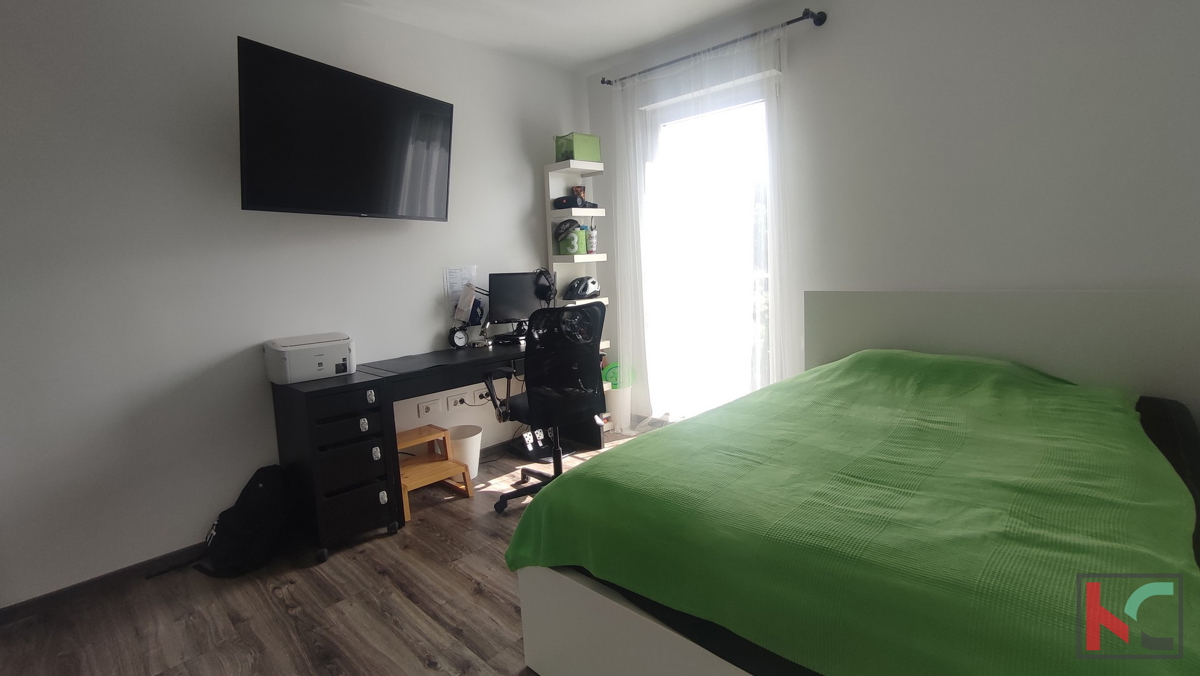 Pula, Veruda, appartamento unico con 3 camere da letto in una posizione attraente, a 500 m dal mare