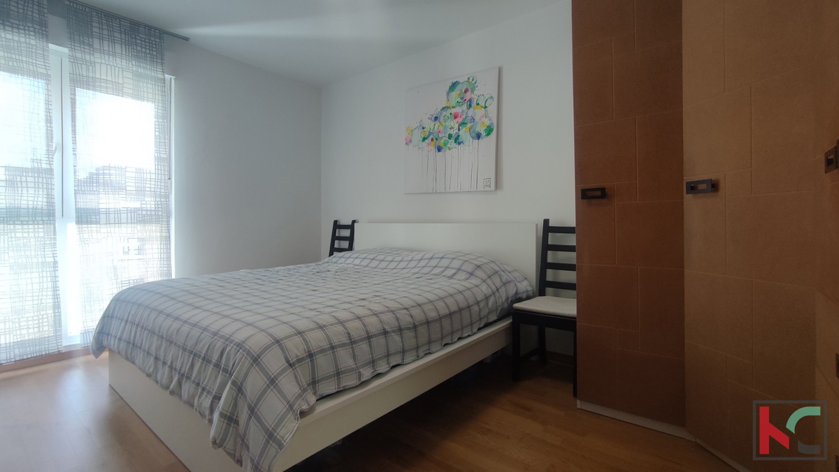 Pula, Veruda, appartamento unico con 3 camere da letto in una posizione attraente, a 500 m dal mare