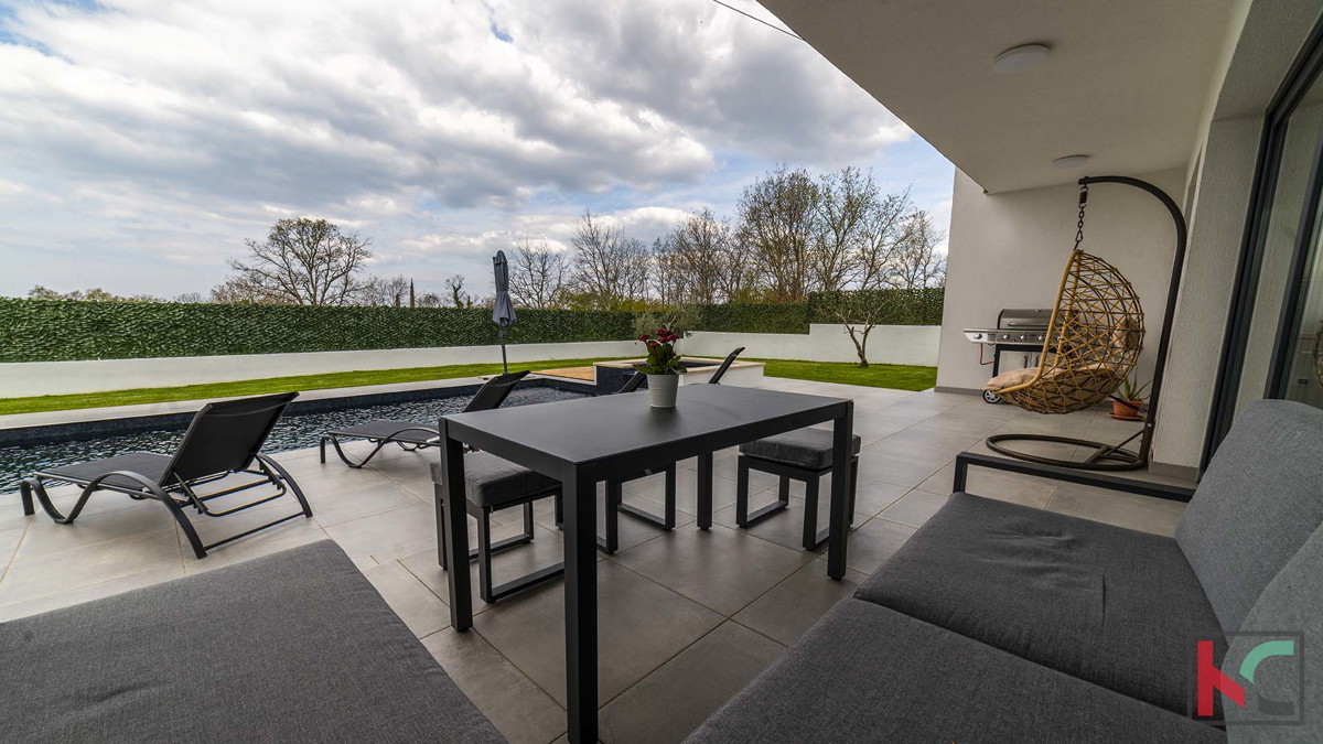 Istria, Parenzo, villa moderna con piscina, #vendita