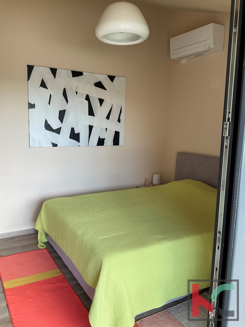 Istria, Svetvinčenat, Villa 237m2 su giardino di 1003m2 con piscina, #vendita