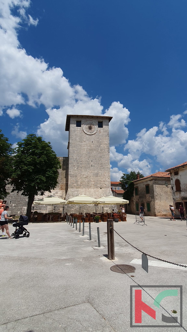 Istria, Svetvinčenat, vecchia casa istriana da ristrutturare 220m2 + giardino 210m2 #vendita