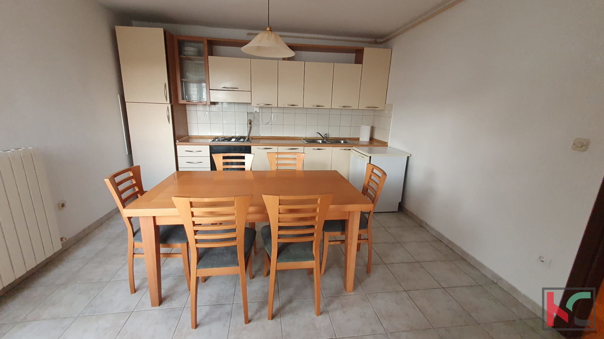 Pola, centro, ampio trilocale, 2° piano con ascensore, 76,63m2 #vendita