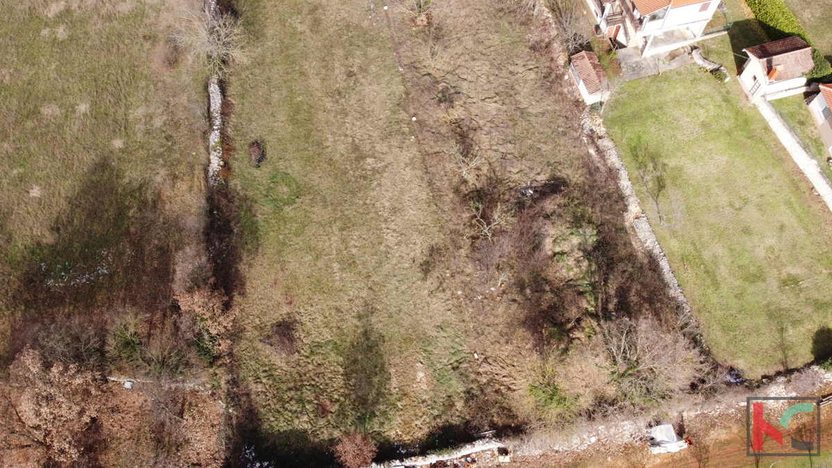Istria, Gimino, terreno edificabile di 1754m2 di forma regolare #vendita