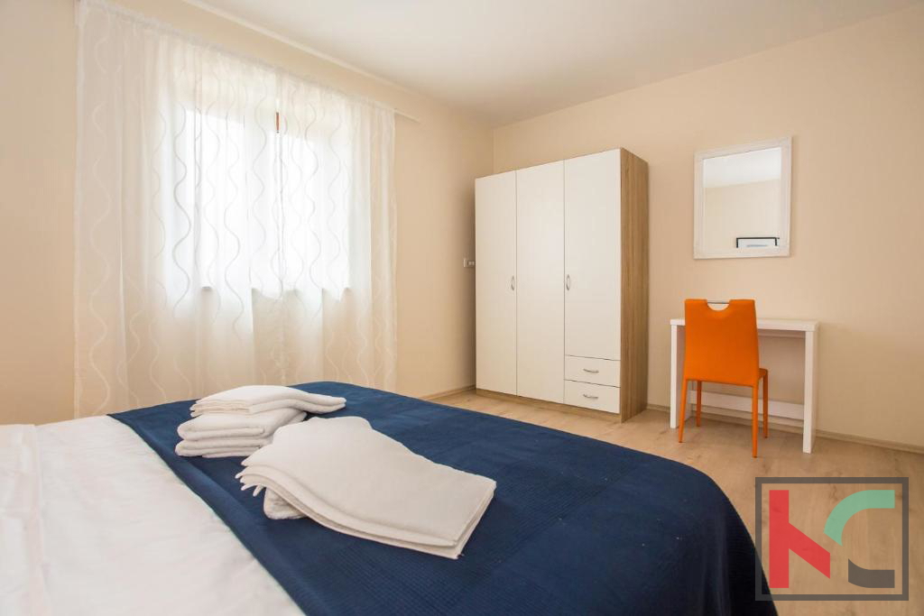 Istria, zona Parenzo, villa con piscina 180 m2 in una posizione tranquilla, #vendita