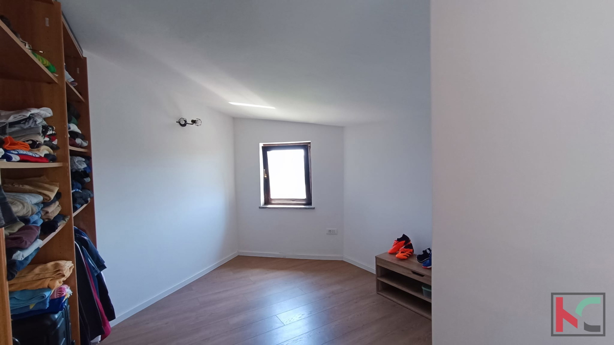 Istria, Fasana, Valbandon, appartamento di 3 stanze e terrazzo in una posizione tranquilla, #vendita