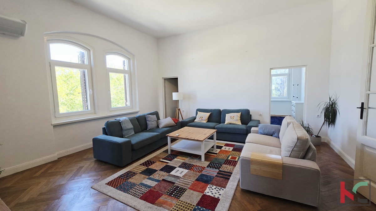 PULA, STOJA, APPARTAMENTO RISTRUTTURATO DI 91,80m2 CON TRE CAMERE DA LETTO, #VENDITA