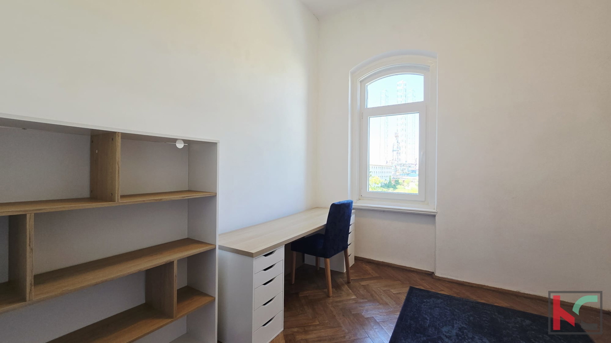 PULA, STOJA, APPARTAMENTO RISTRUTTURATO DI 91,80m2 CON TRE CAMERE DA LETTO, #VENDITA