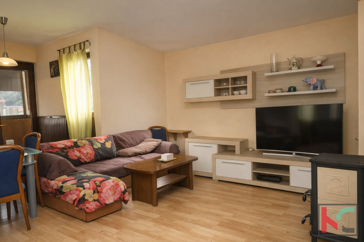 PULA, STOJA, AMPIO APPARTAMENTO TRILOCALE AL PRIMO PIANO #VENDITA