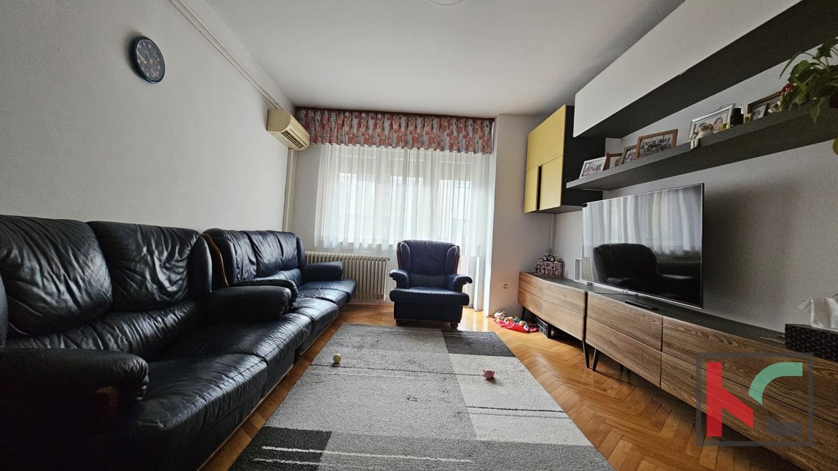 Pula, Monte Zaro, spazioso appartamento 2 camere da letto + soggiorno 81,84 m2 #vendita