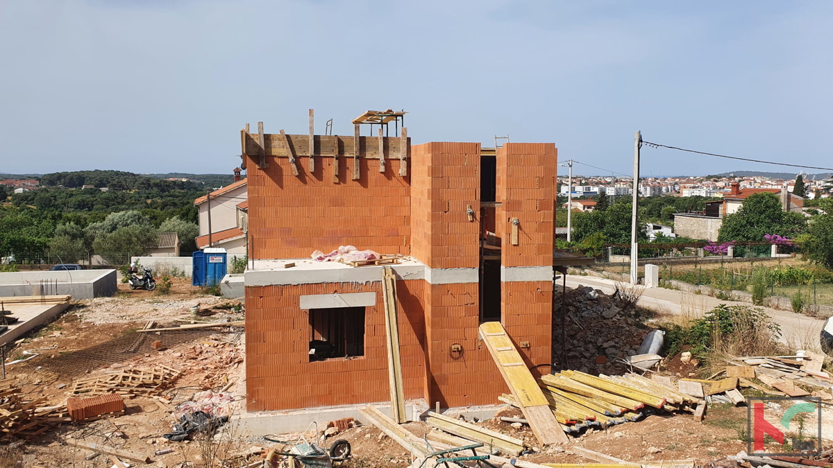 Istria, Pola, Monte Sherpo, terreno edificabile 584m2