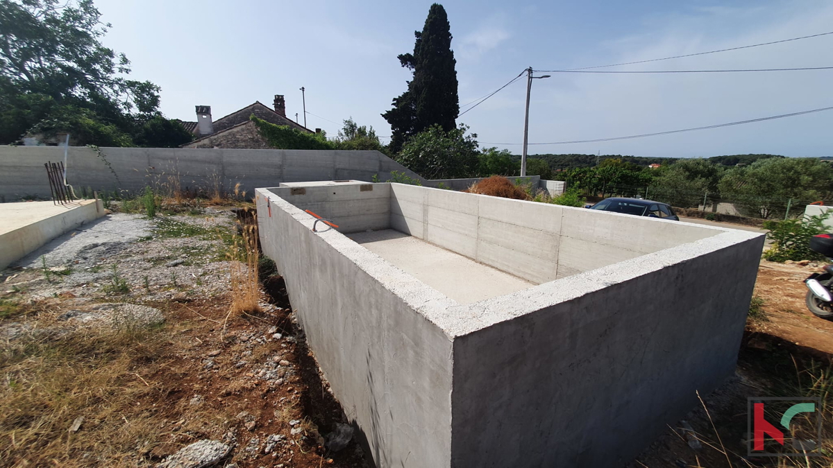 Istria, Pola, Monte Sherpo, terreno edificabile 584m2