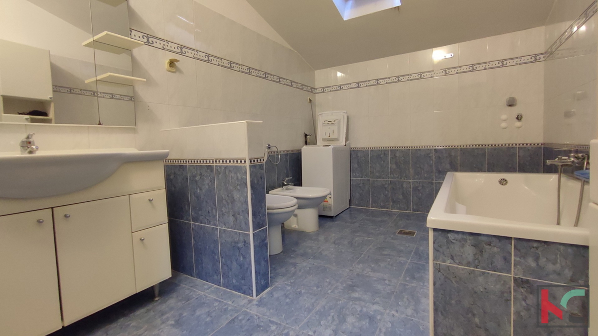 Istria, Valle, casa familiare con un&apos;attività dolciaria consolidata, opportunità di investimento, #vendita