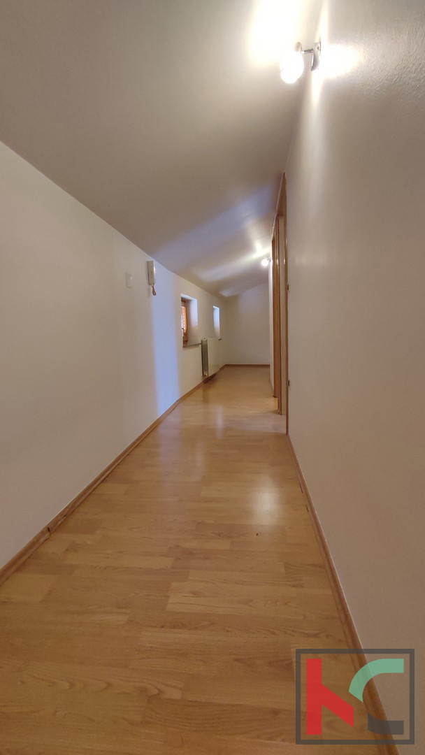 Istria, Valle, casa familiare con un&apos;attività dolciaria consolidata, opportunità di investimento, #vendita