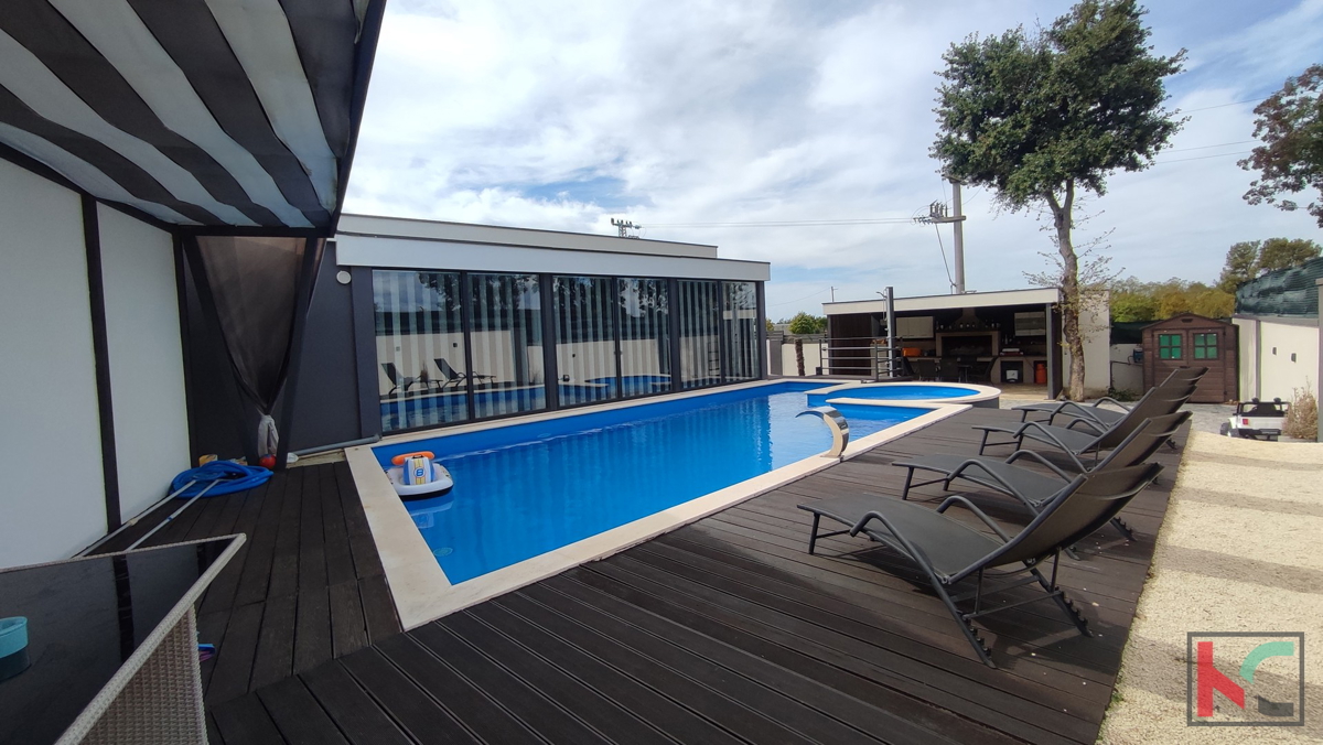Istria, Dignano, casa per vacanze con piscina e giardino paesaggistico in una posizione tranquilla, #vendita