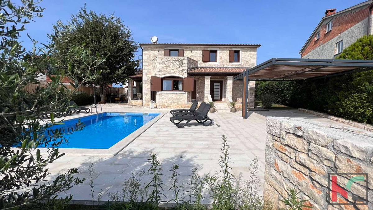 Istria, Parenzo, casa vacanze indipendente con piscina, #vendita