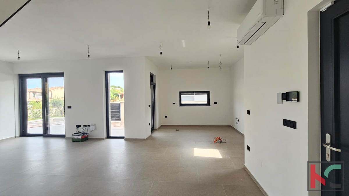 Istria, Medolino, casa bifamiliare in costruzione con piscina e giardino, garage, vicino al mare, #vendita