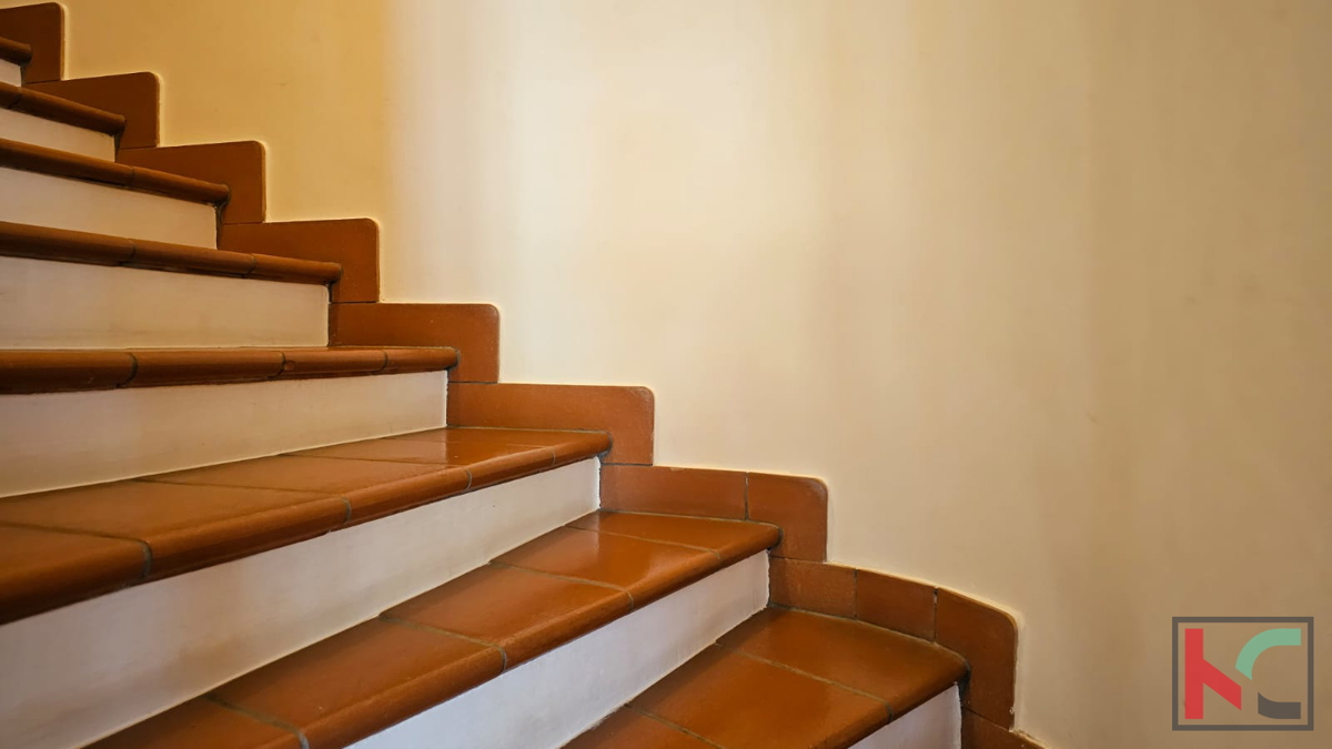 Istria, Parenzo, casa vacanze con piscina riscaldata e giardino paesaggistico, #vendita