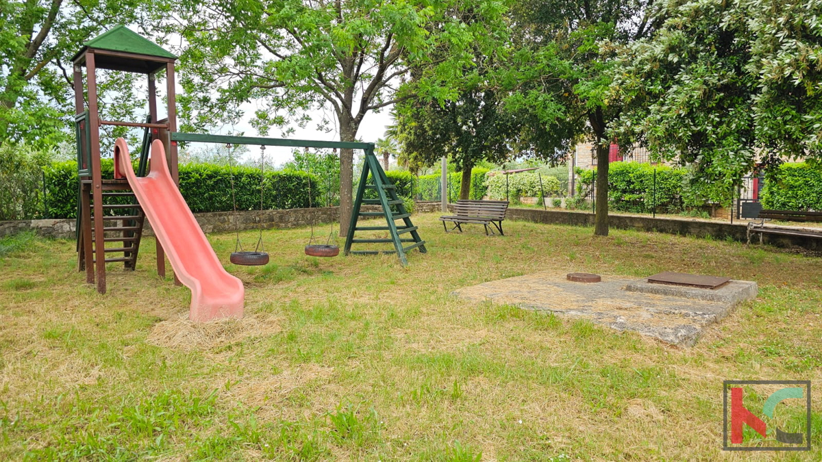 Istria, Parenzo, casa vacanze con piscina riscaldata e giardino paesaggistico, #vendita