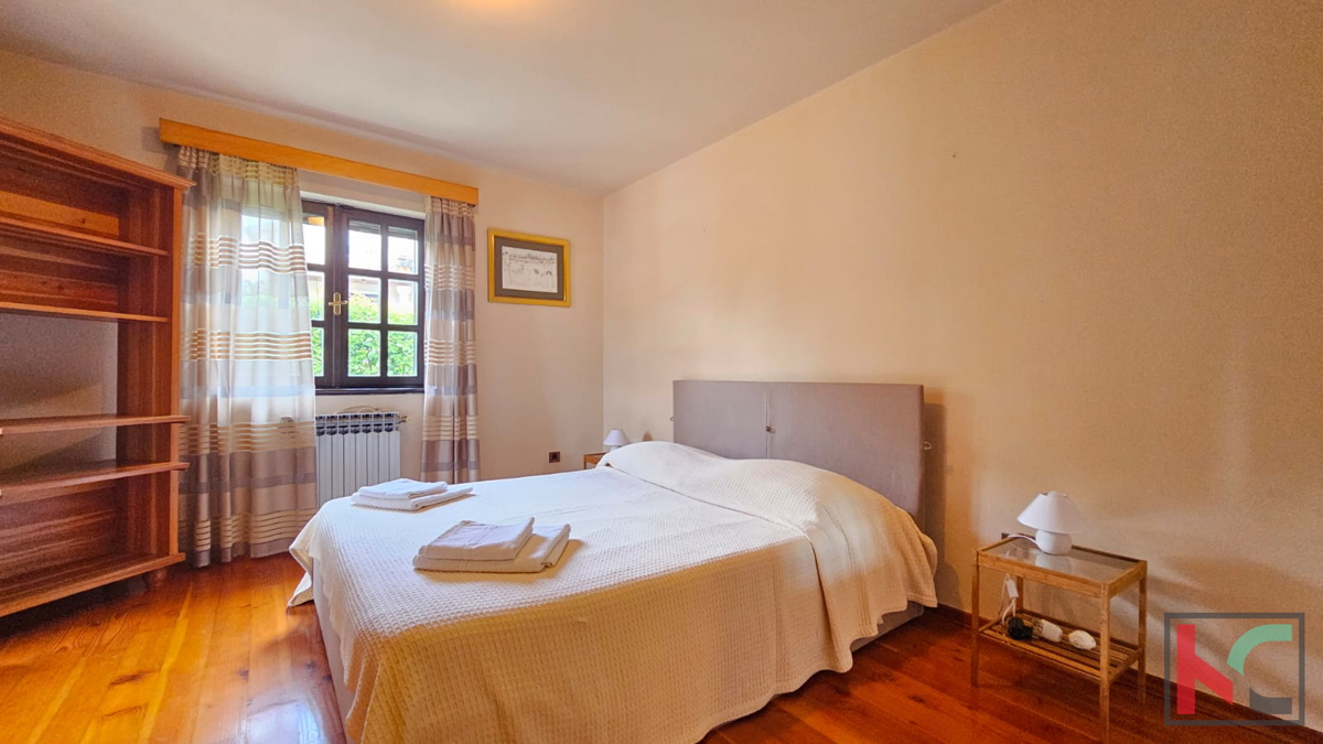 Istria, Parenzo, casa vacanze con piscina riscaldata e giardino paesaggistico, #vendita