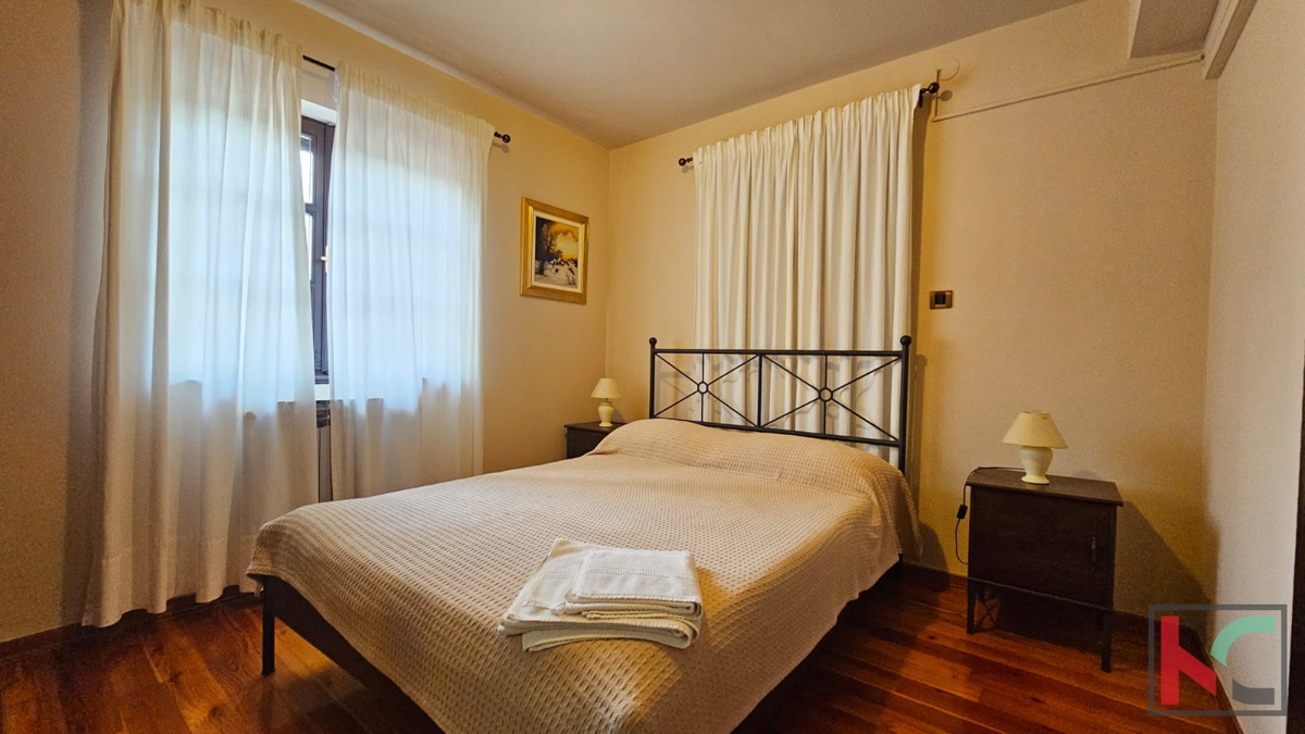 Istria, Parenzo, casa vacanze con piscina riscaldata e giardino paesaggistico, #vendita