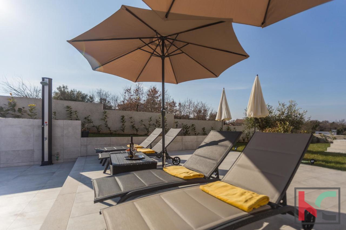 Istria, Tar, casa vacanza con piscina vicino alla citta di Parenzo, #vendita