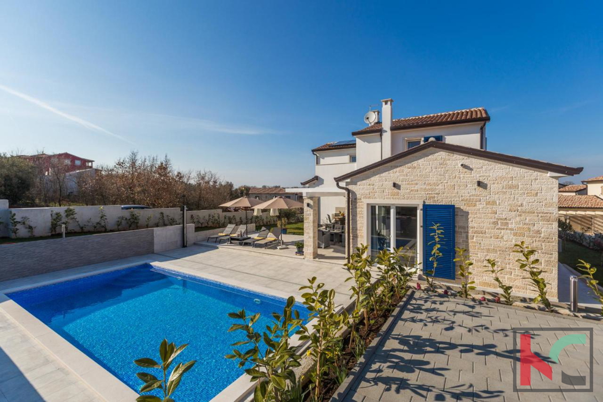 Istria, Tar, casa vacanza con piscina vicino alla citta di Parenzo, #vendita