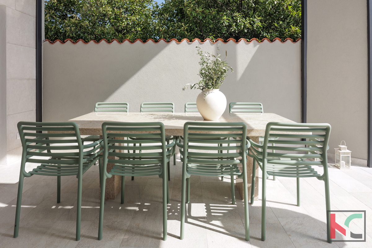 ISTRA, BRTONIGLA, AFFASCINANTE CASA A 6 KM DAL MARE #VENDITA