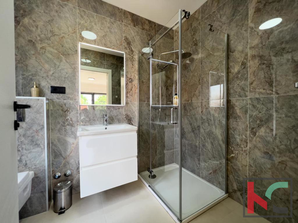 ISTRA, LIŽNJAN, VILLA CON PISCINA #VENDITA