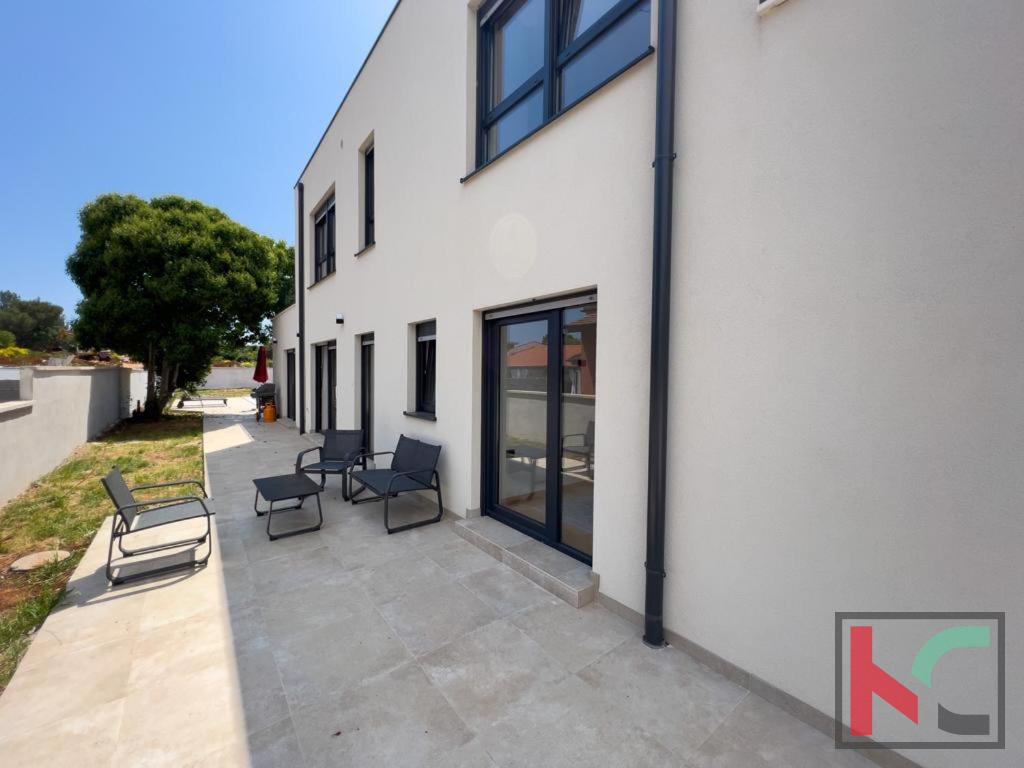 ISTRA, LIŽNJAN, VILLA CON PISCINA #VENDITA