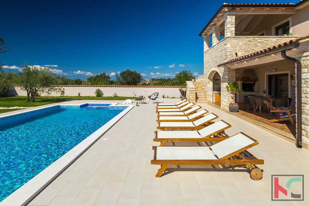 Istria, Marčana, bellissima casa vacanze con campo da tennis e piscina, #vendita