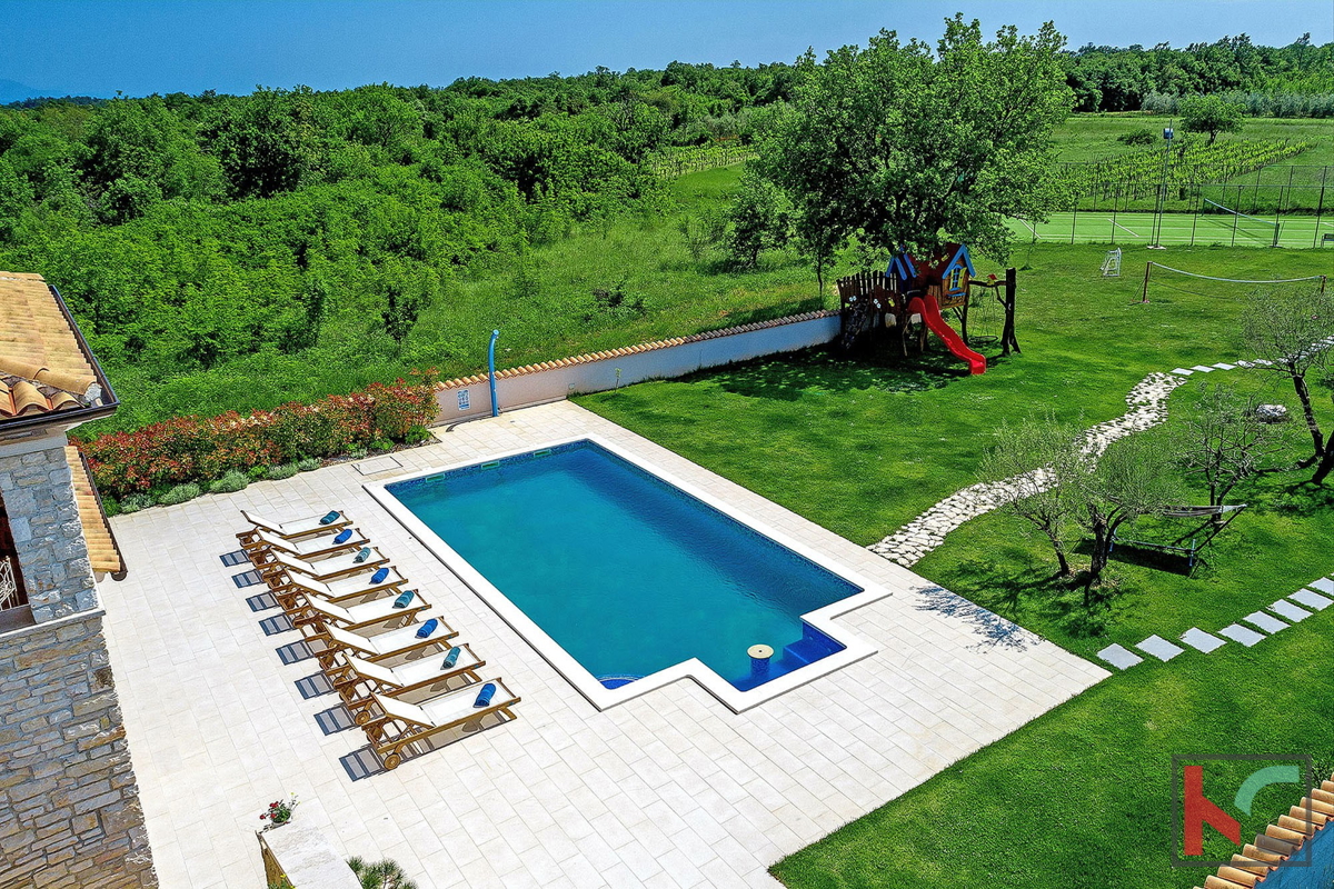 Istria, Marčana, bellissima casa vacanze con campo da tennis e piscina, #vendita