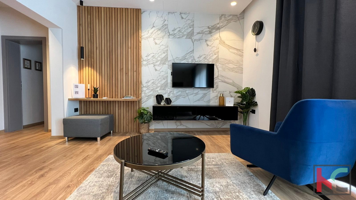 Istria, Žminj, affascinante villa con piscina su un ampio giardino intimo #vendita