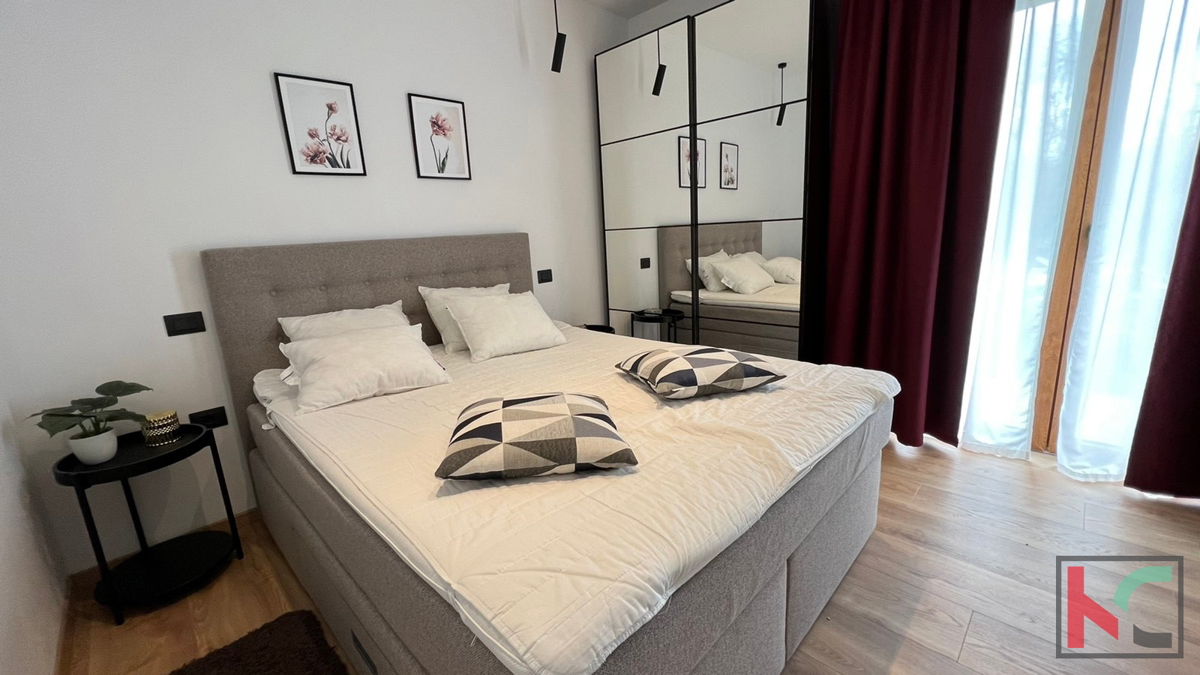 Istria, Žminj, affascinante villa con piscina su un ampio giardino intimo #vendita