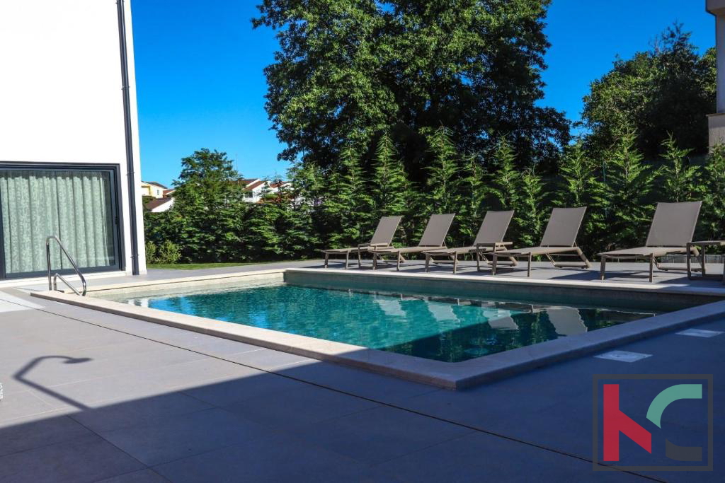 Istria, Parenzo, casa con piscina e giardino paesaggistico vicino al mare, #vendita