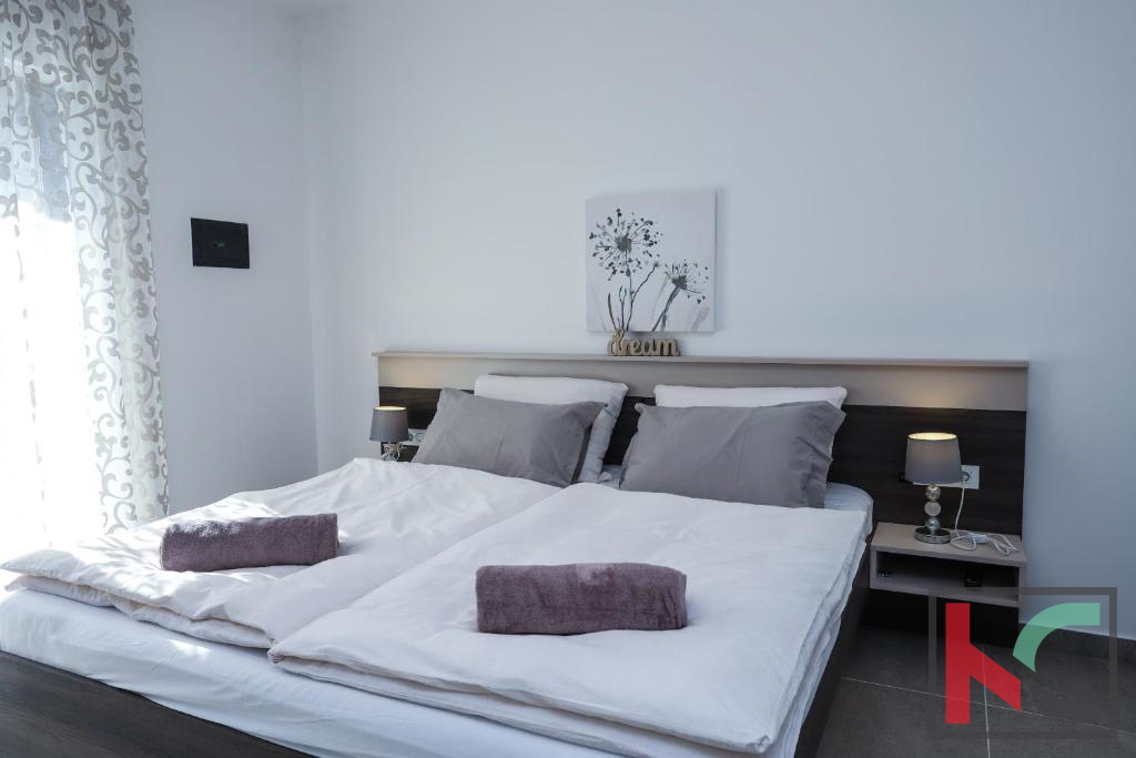 Istria, Parenzo, casa con piscina e giardino paesaggistico vicino al mare, #vendita